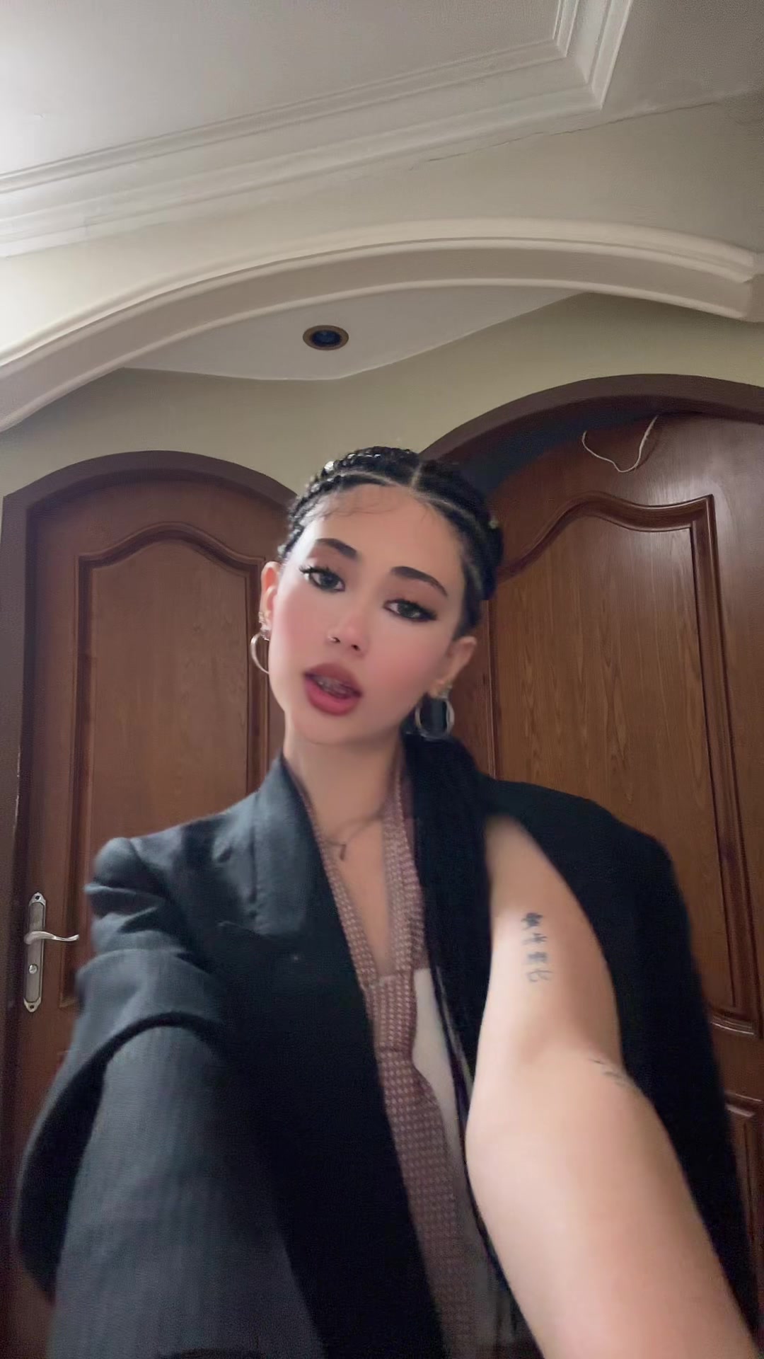 @ROKHSARE
