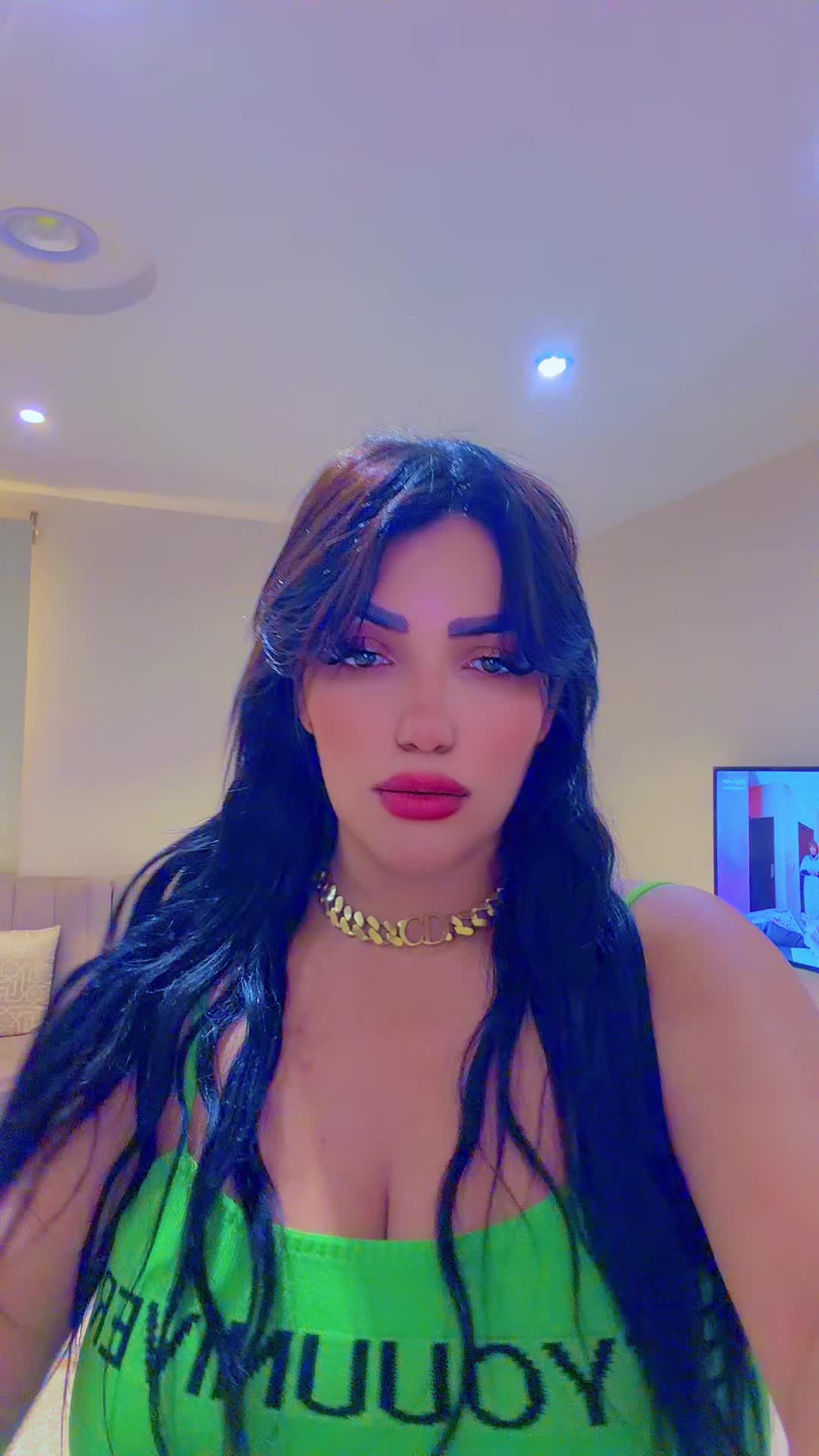 @👑sahoura👑