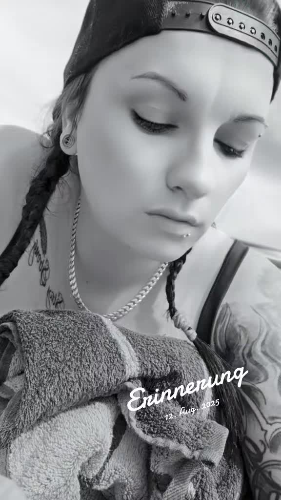 @🕊🖤⚜️Chiica⚜️🖤🕊