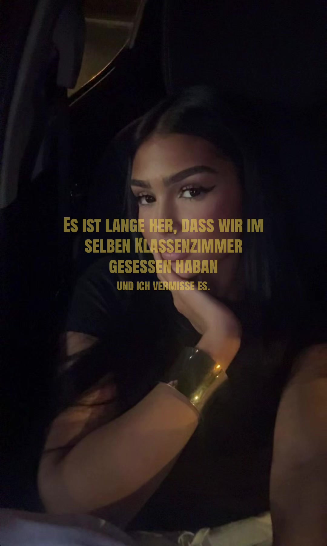 @🌩️