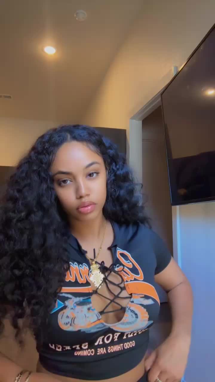 @Luna Tesfay