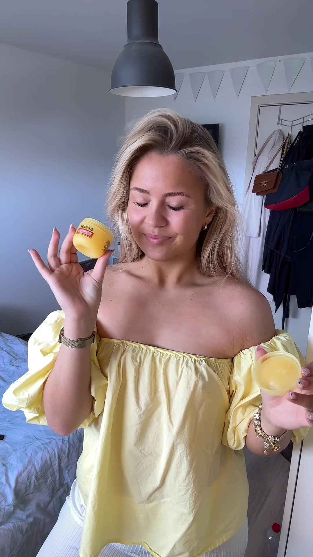 @Mai