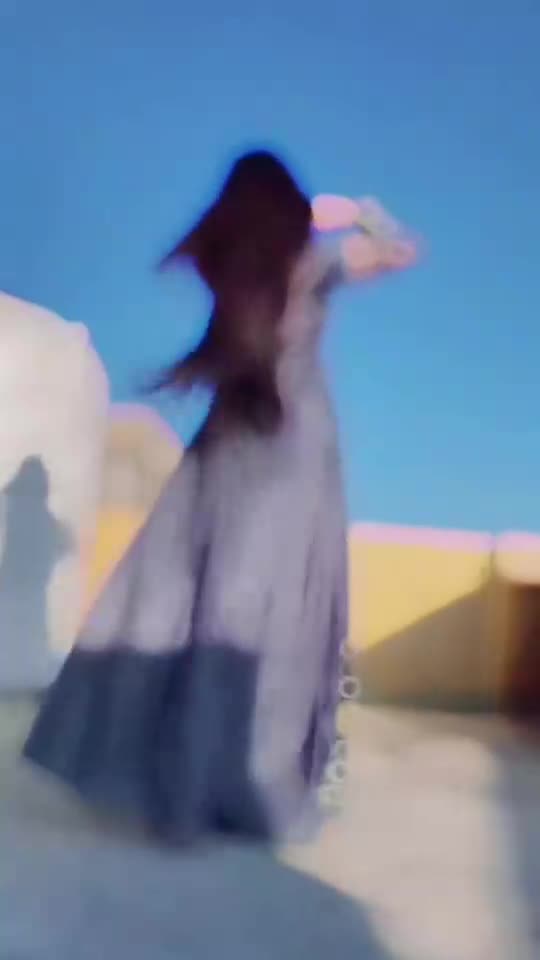 @𝙋𝙖𝙧𝙞 🌸