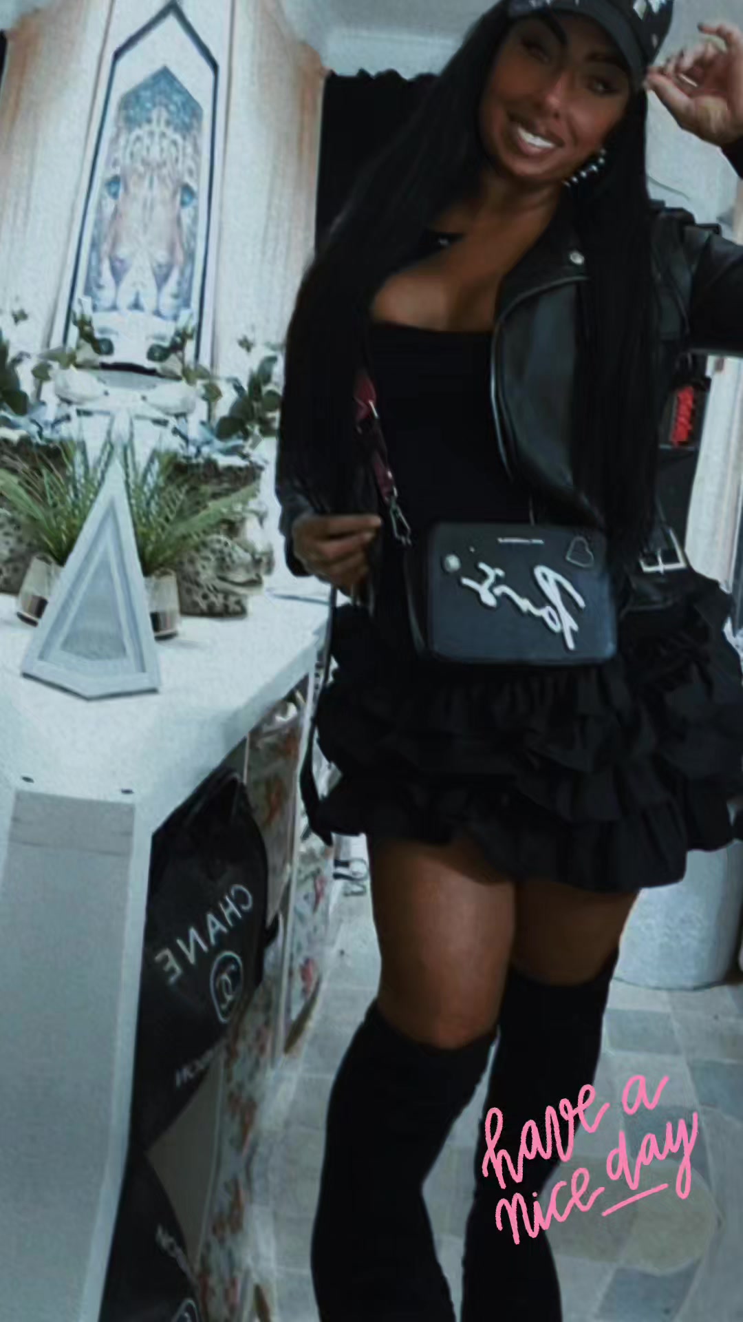 @Aschanty 🖤🤍