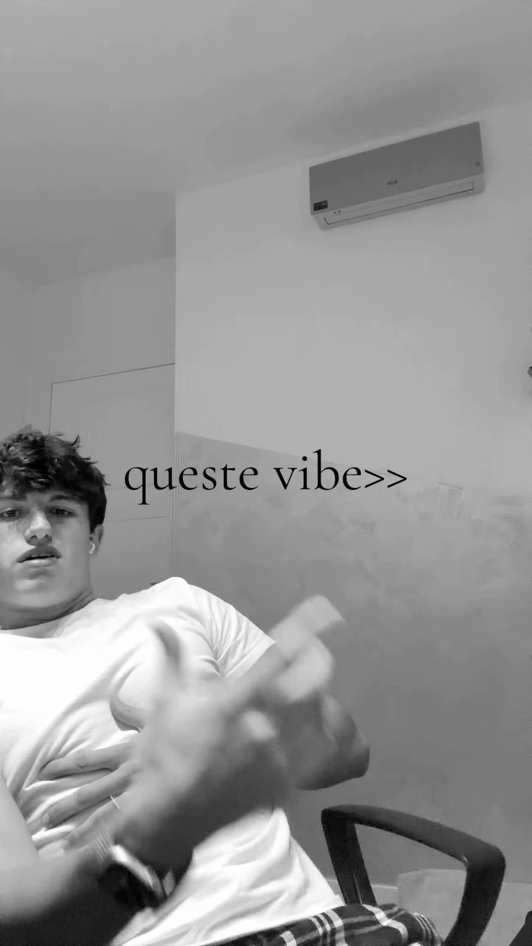 @POL