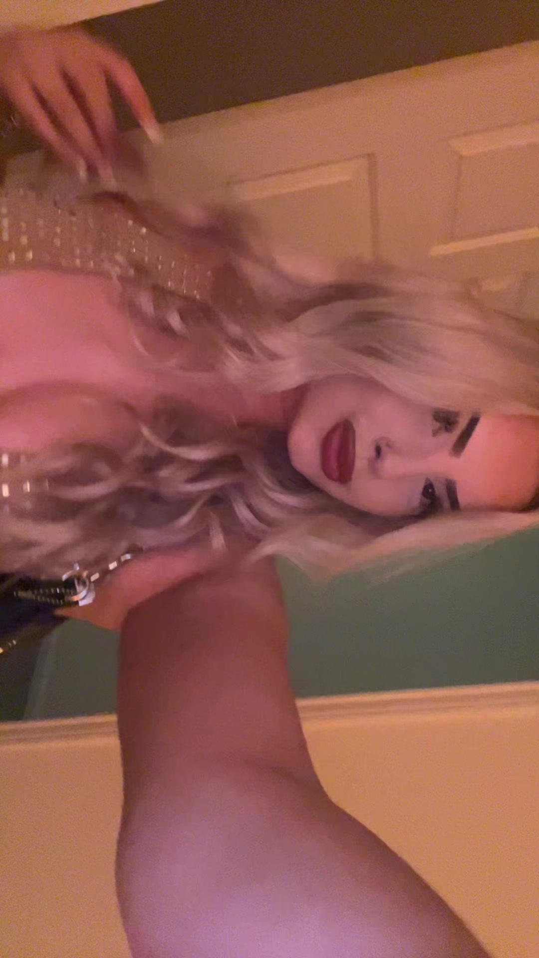 @Elvira