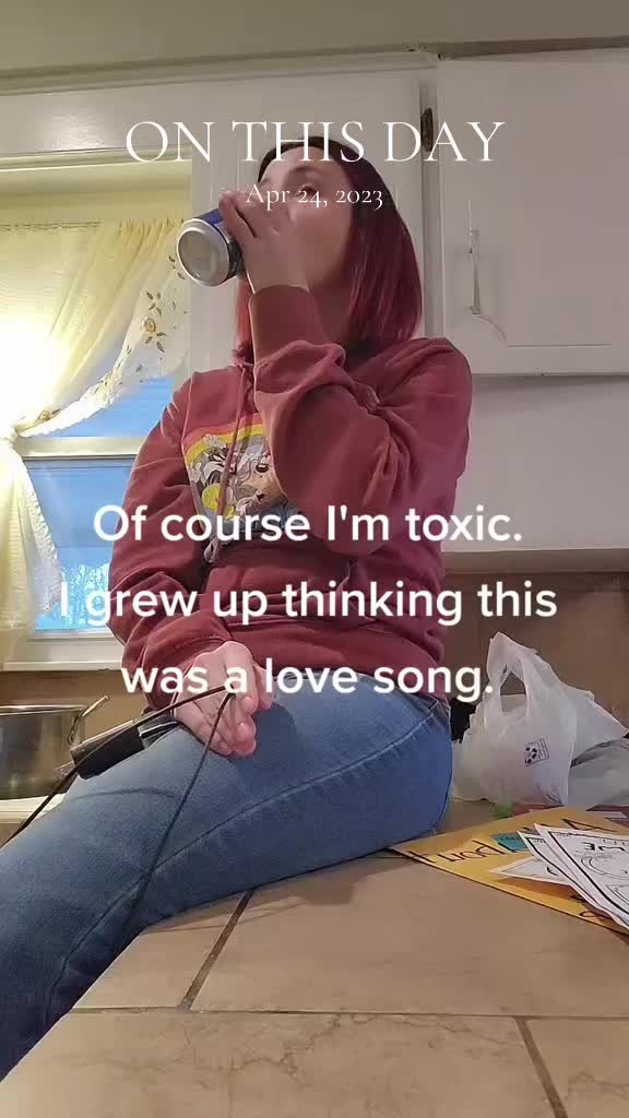 @JENNA 😈