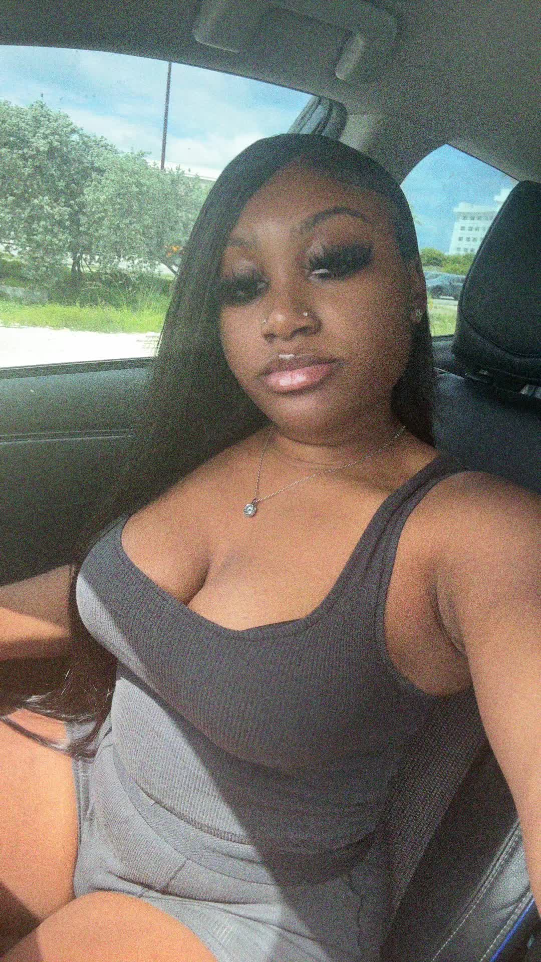 @Kei-Kei 😽 .