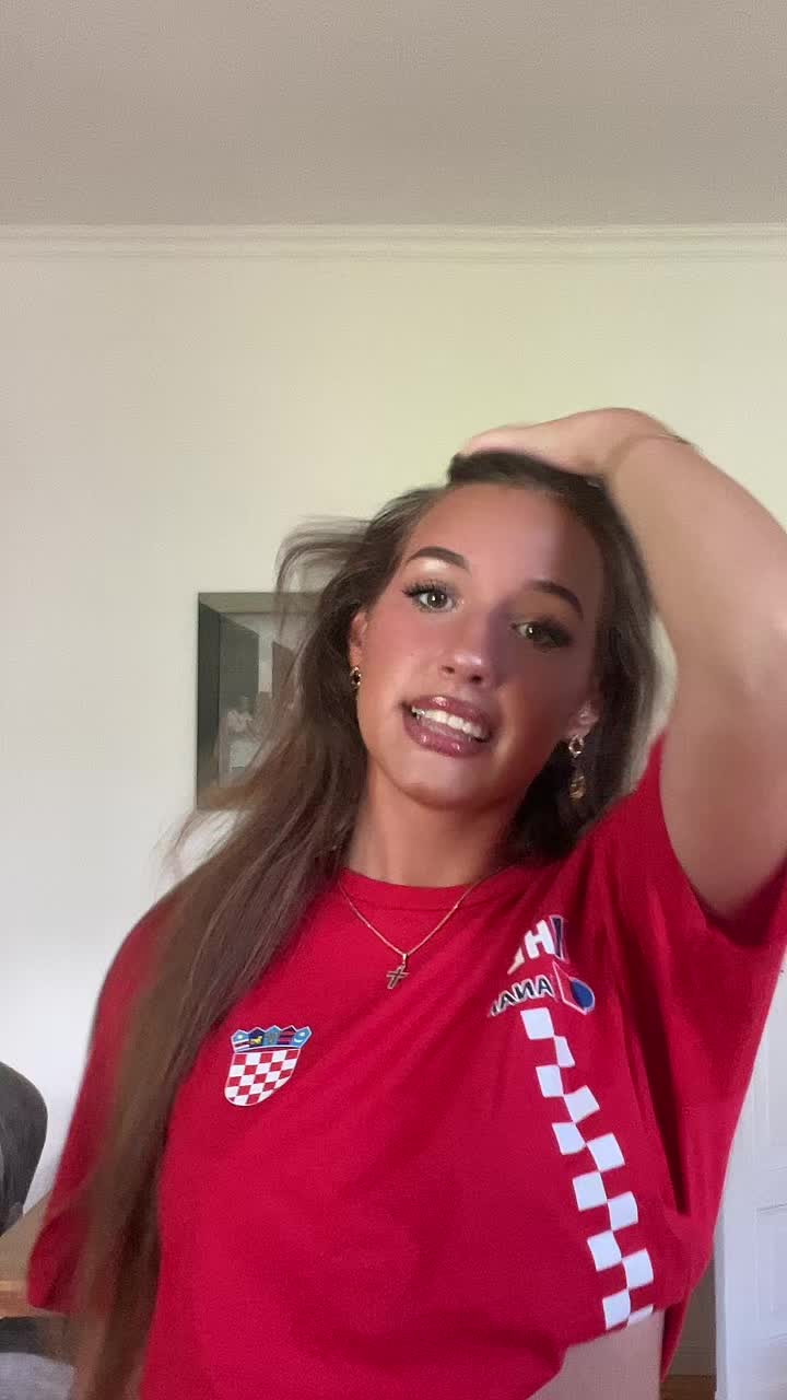 @laura_ser22🇭🇷