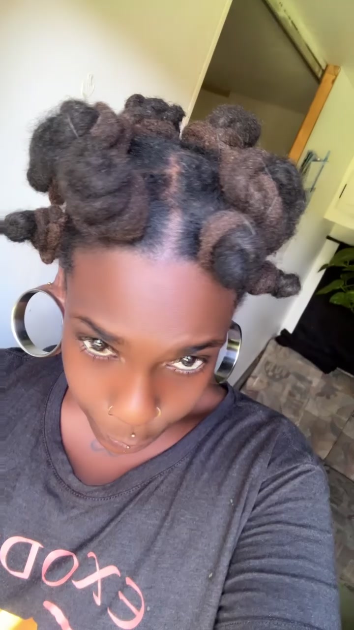 @tharahsings