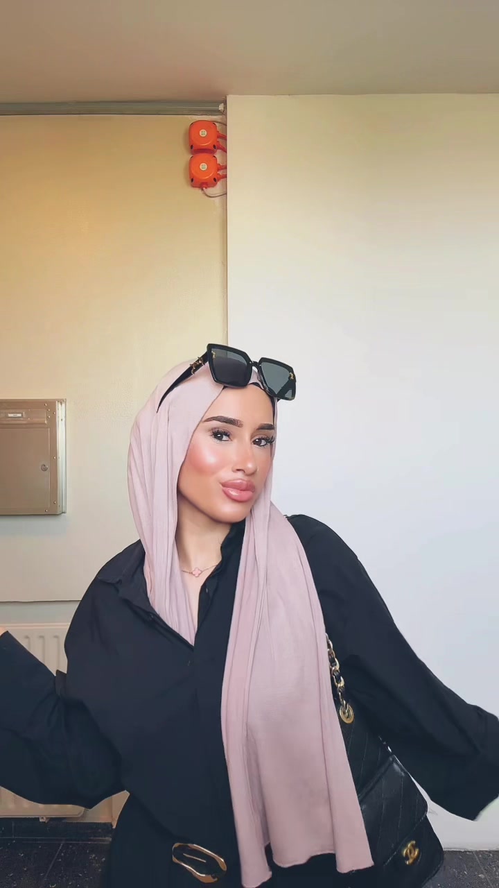 @Noura_1702