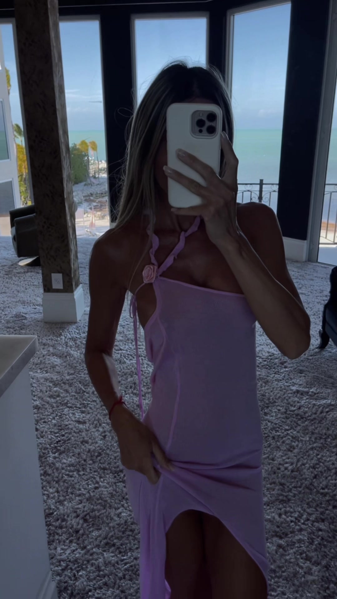 @lenashyrokova