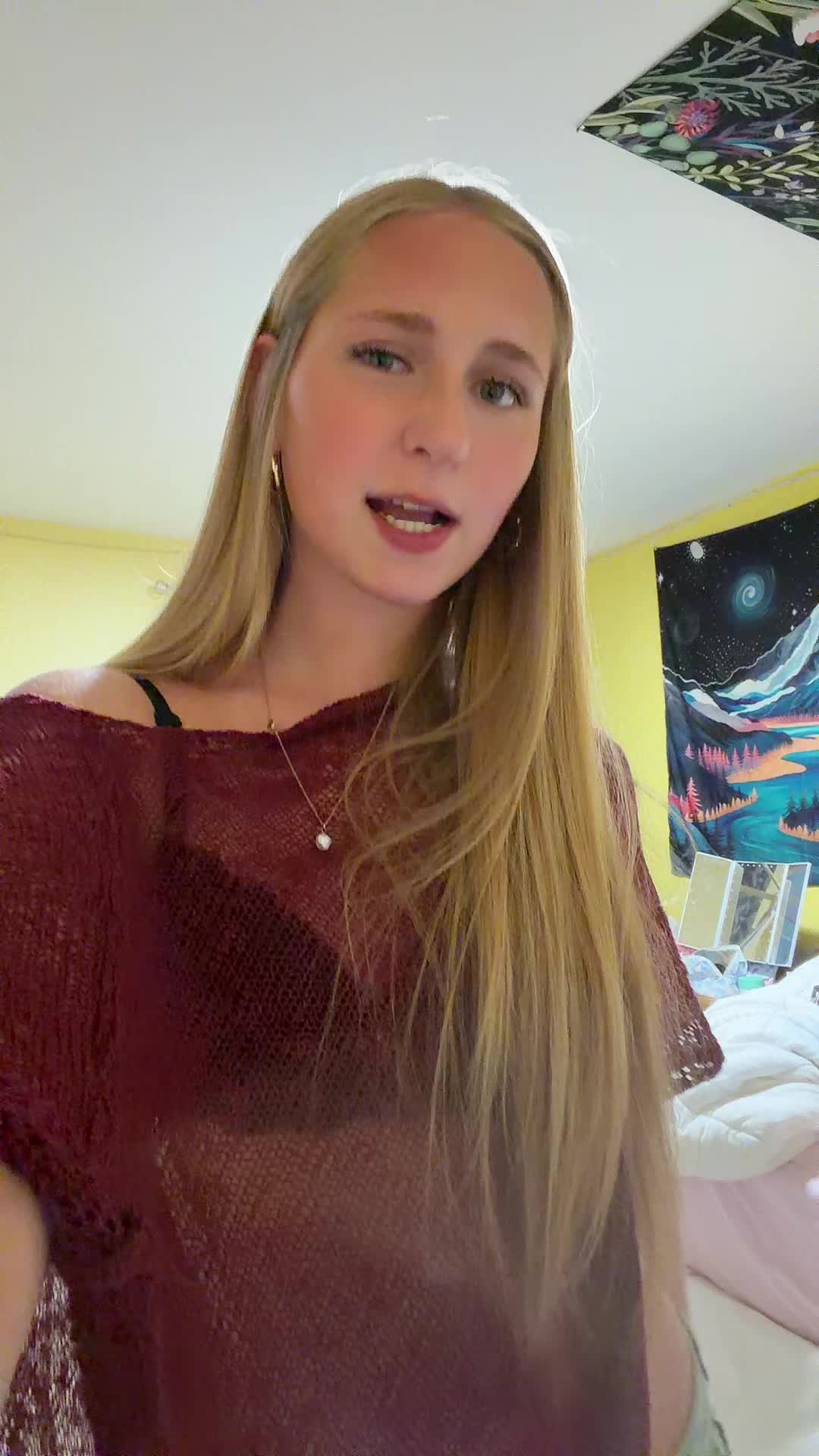 @emelia.h