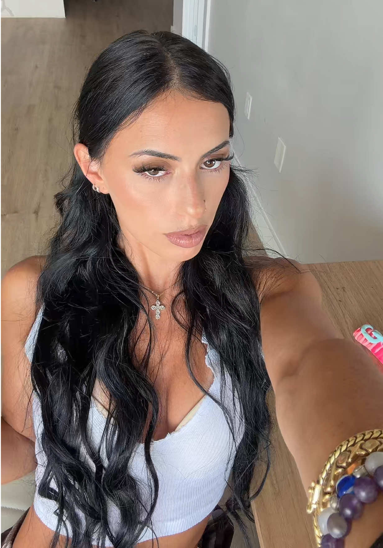 @latinakoukla