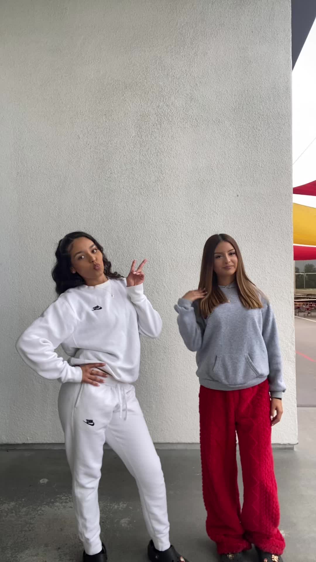 @𝒜𝓁ℯ𝓍𝓍𝒶