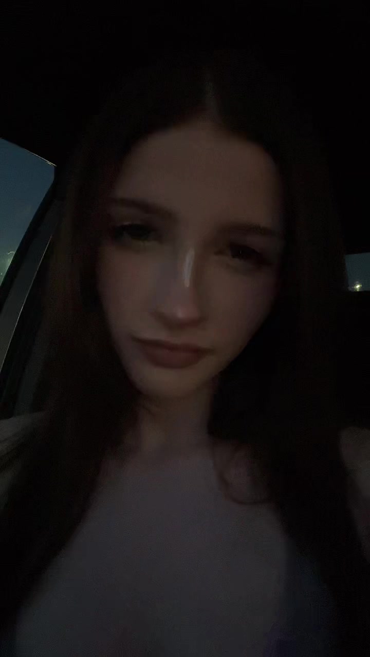 @🍨