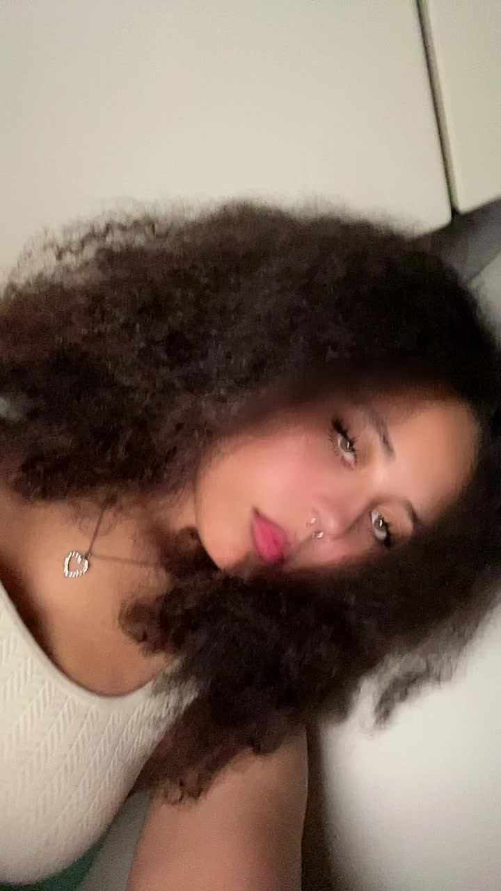 @𝑀𝒾𝓈𝓈 𝒦