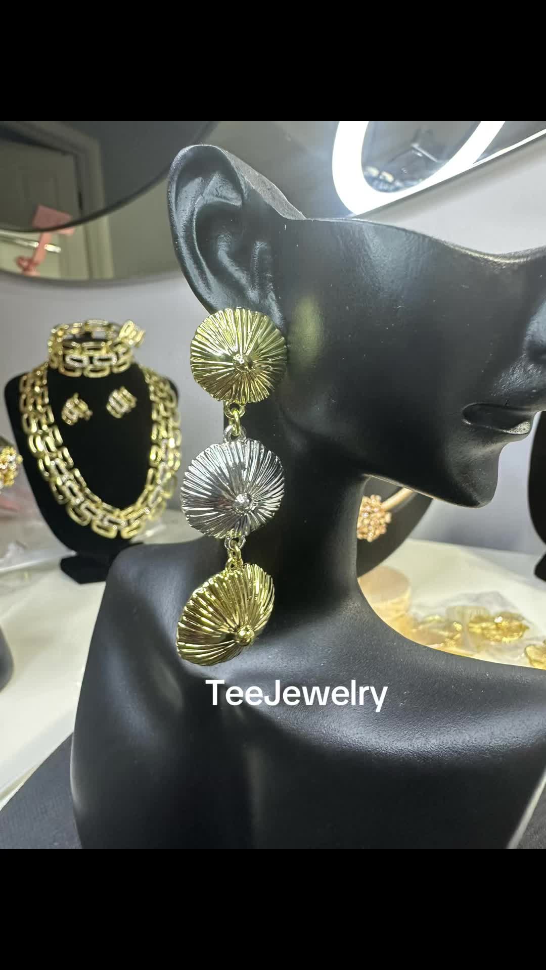 @TeeJewelry