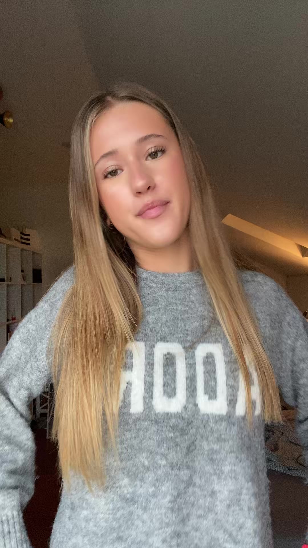 @CHARLOTTE🍾