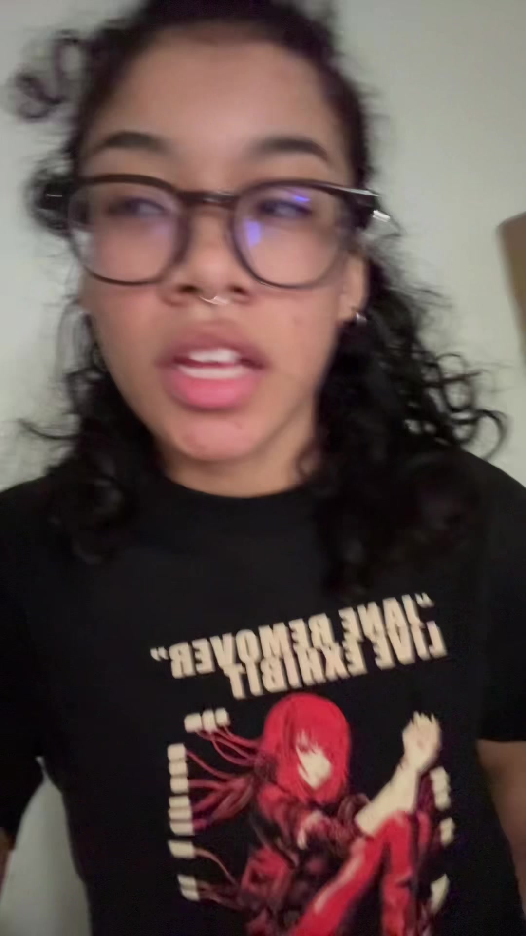 @:3