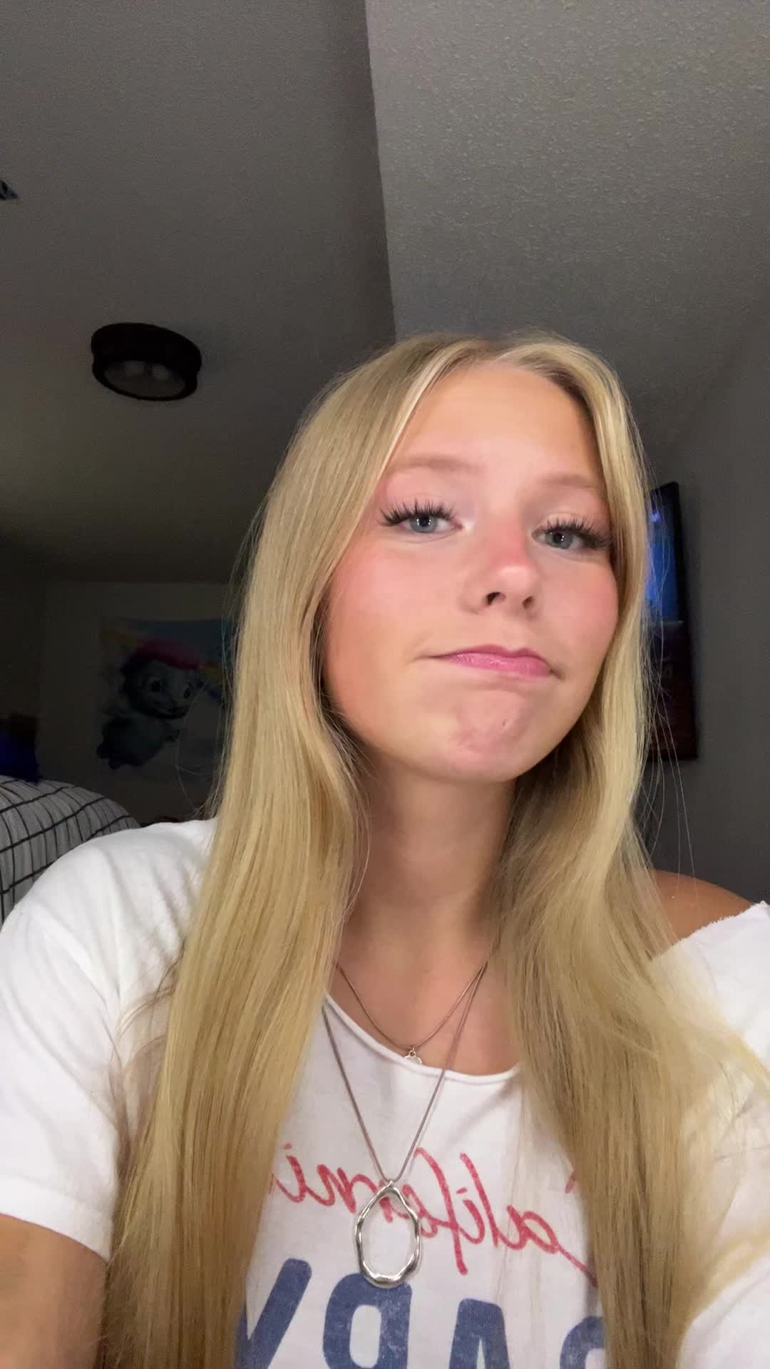 @️