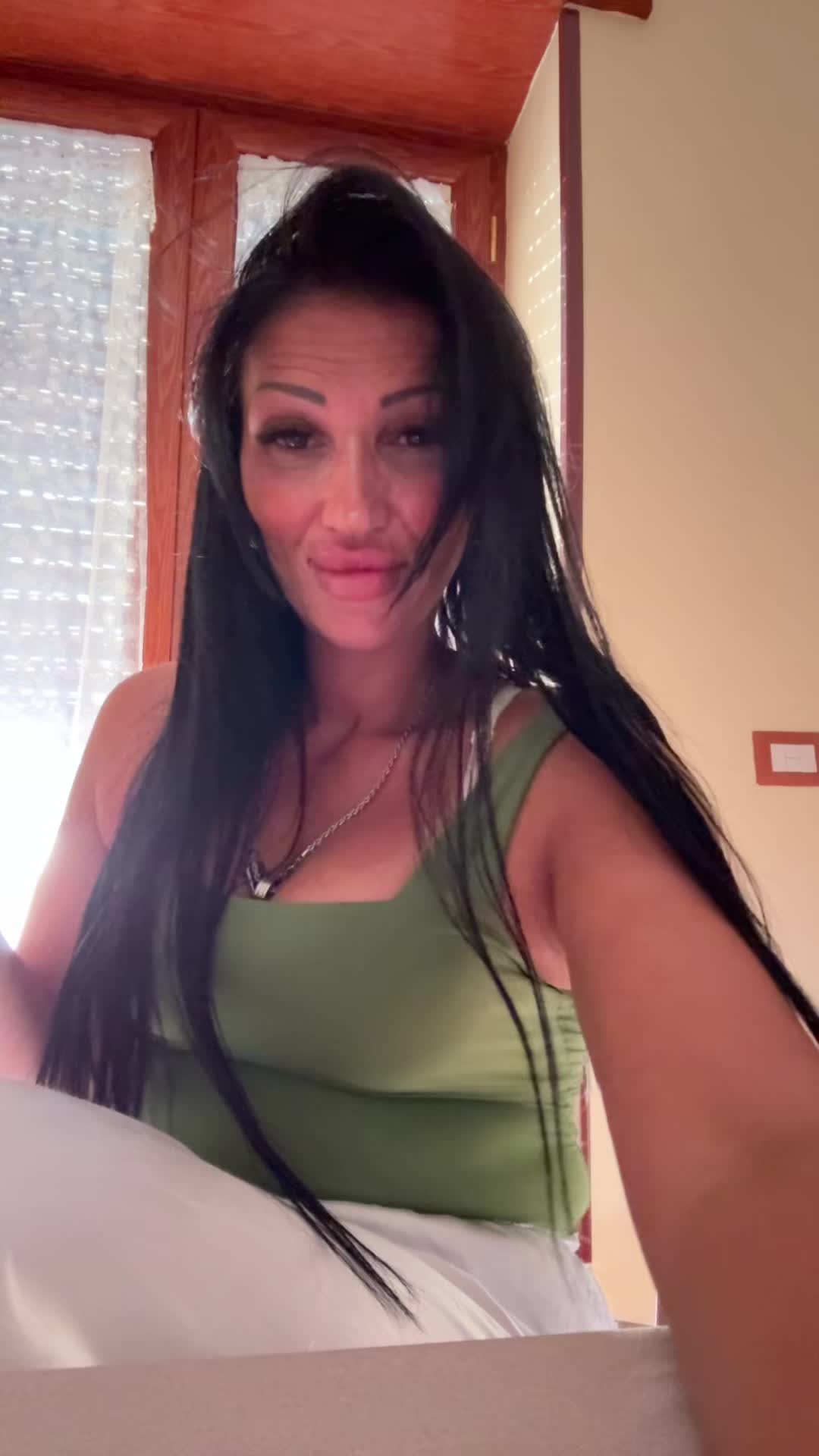 @Anna Macera985