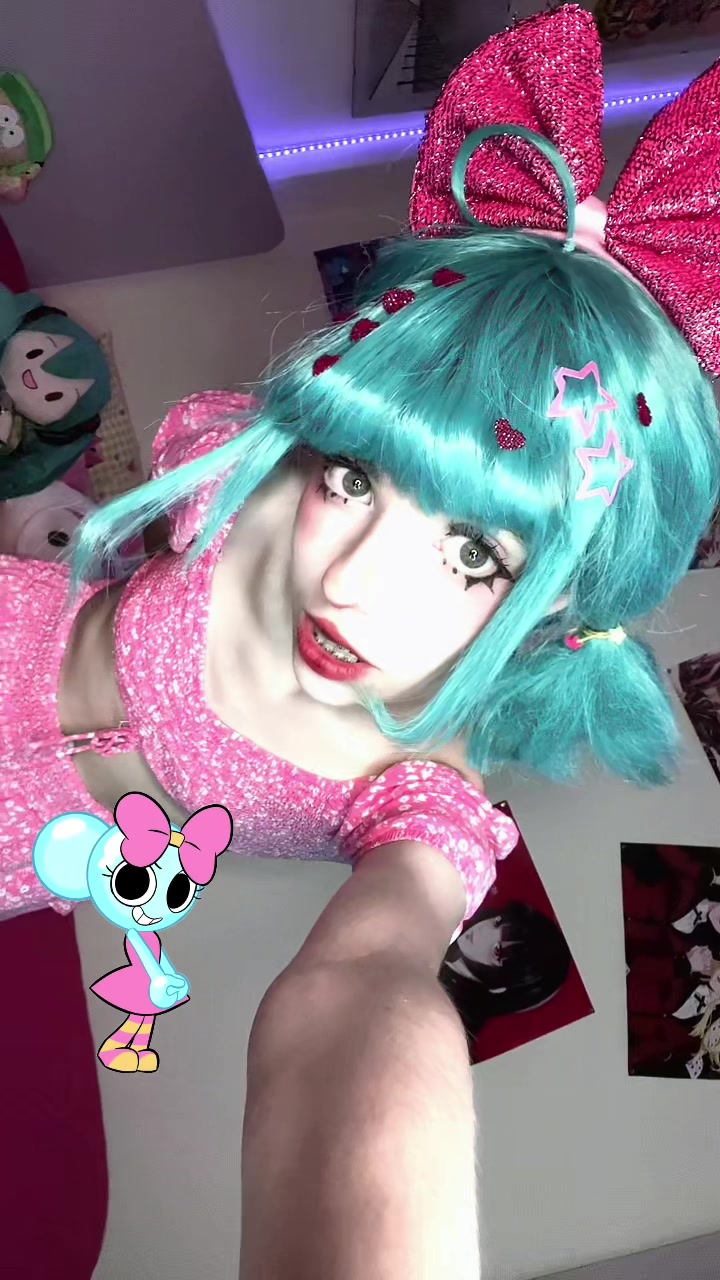 @★ 𝙼𝚊𝚍𝚍𝚒𝚎 ★