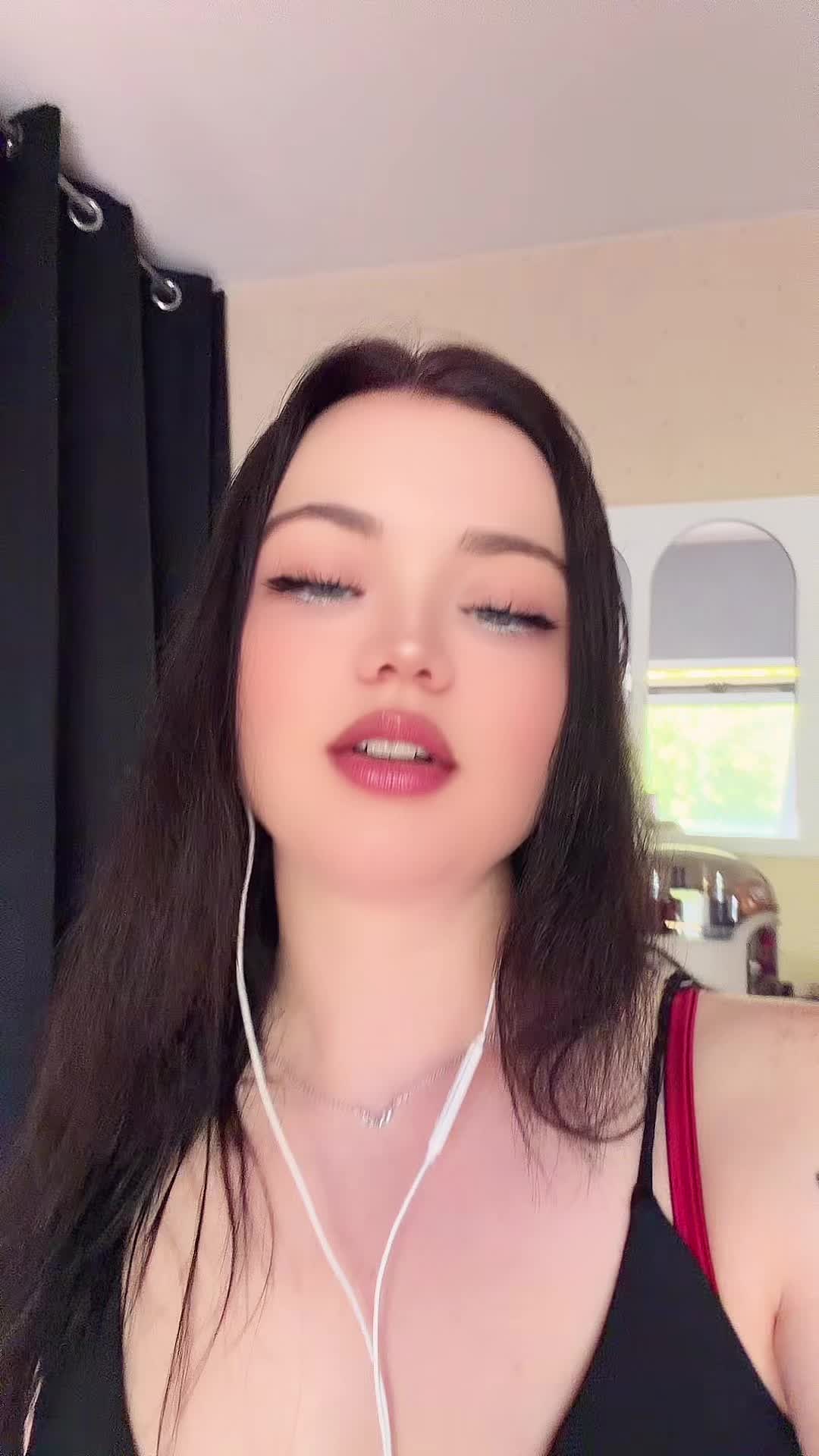 @Screameuse_