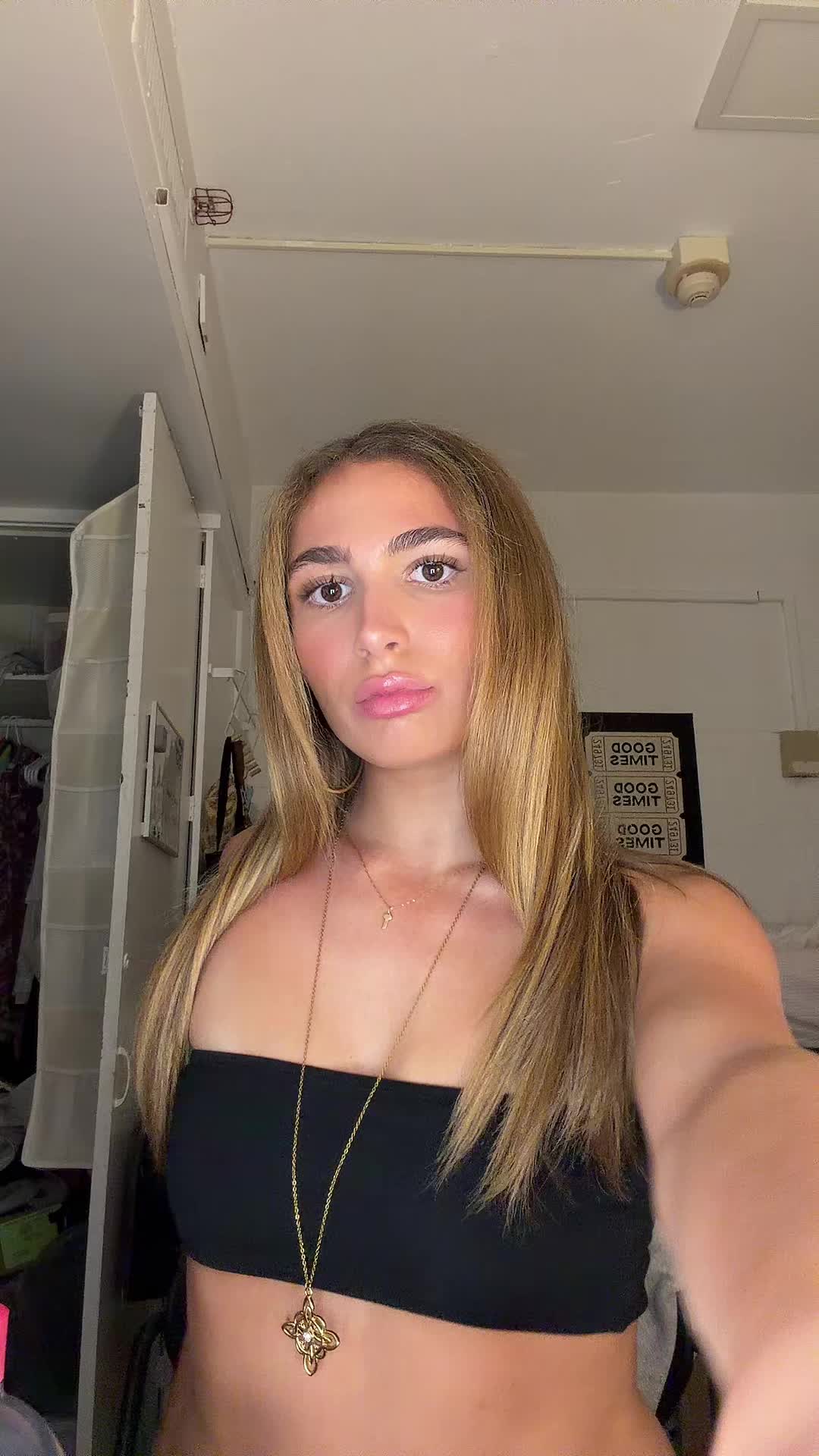 @m🦋k