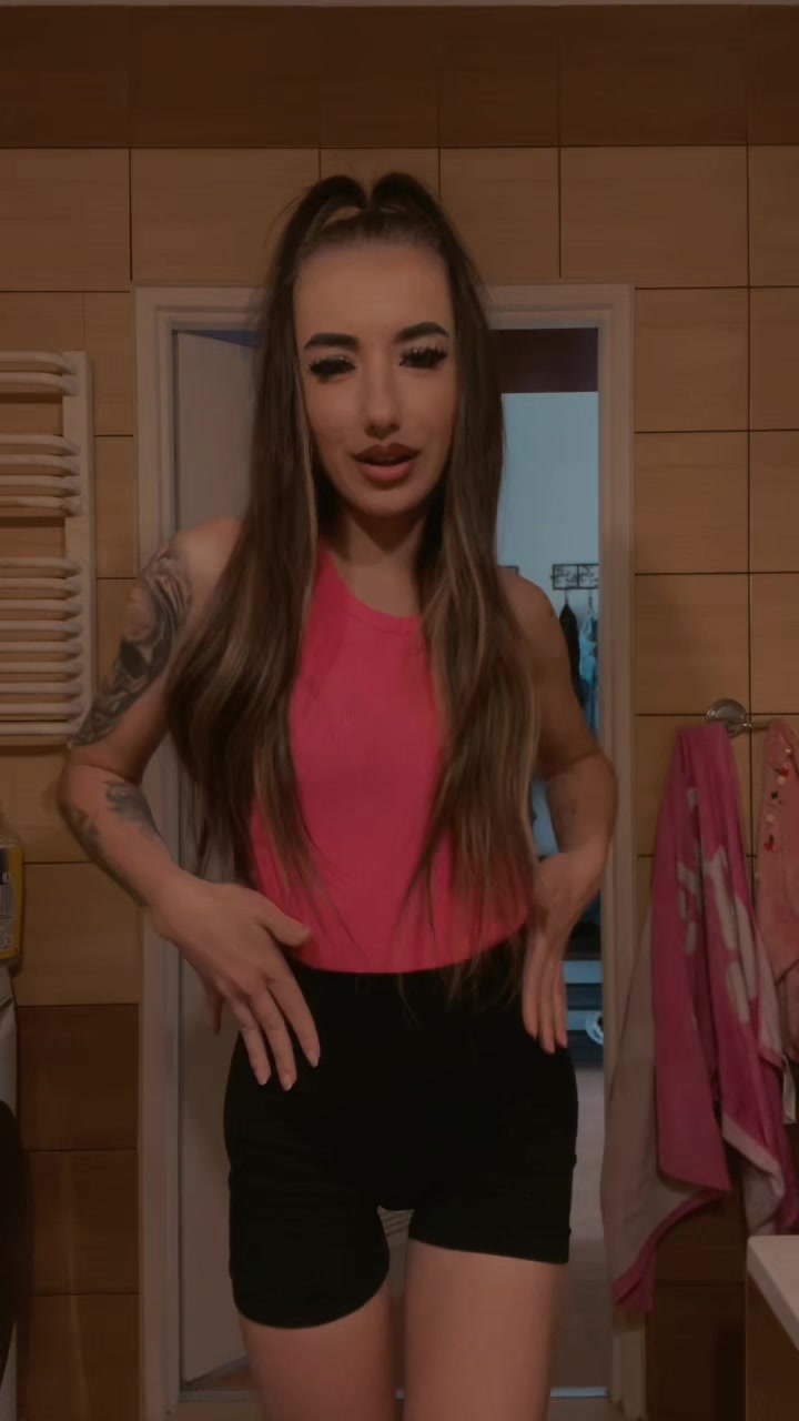 @_beluniaaa_