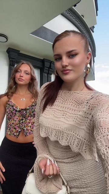 @lorelazukaj