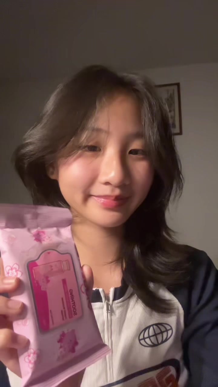 @nicole