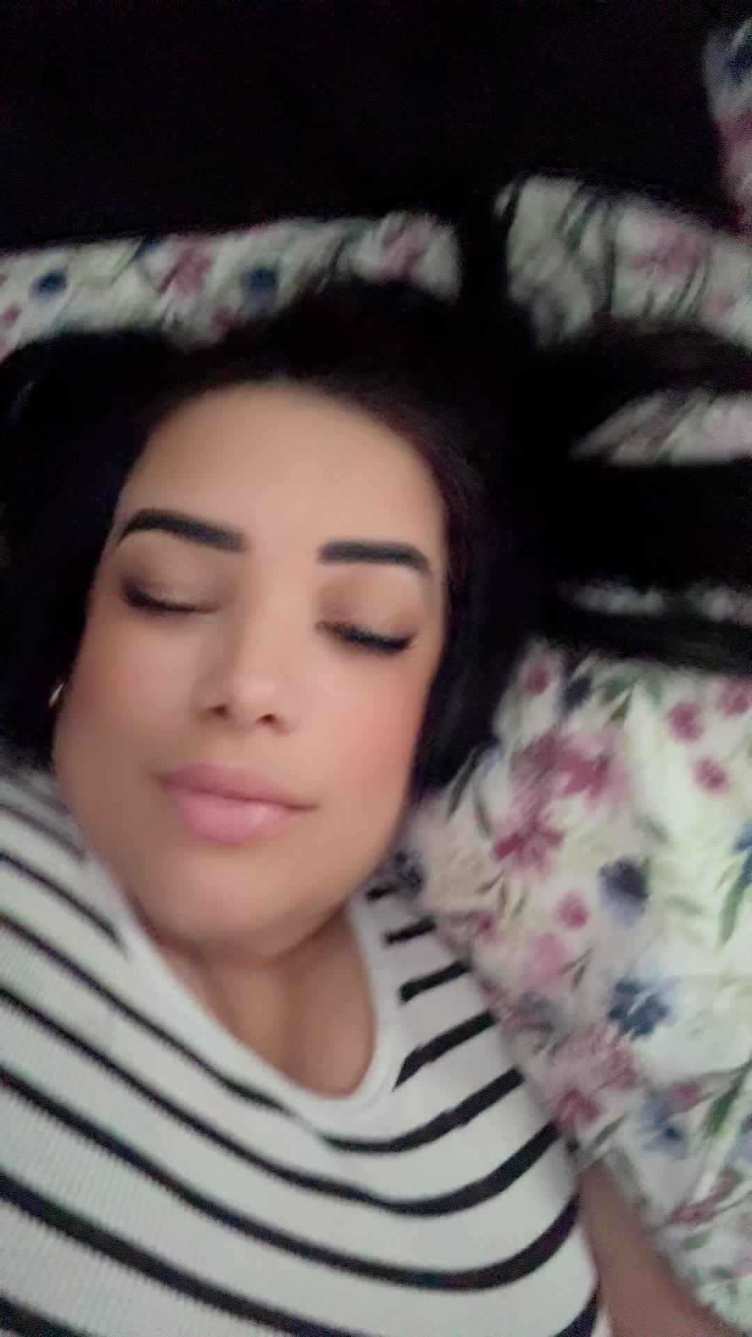 @𝓐𝓷𝓷𝓲𝓪_𝓬𝓫𝓪