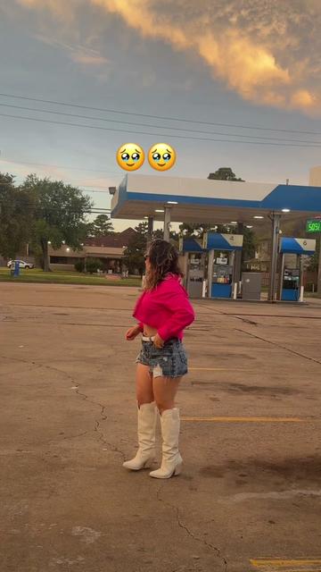 @Chaparrita 🇭🇳 🇺🇸