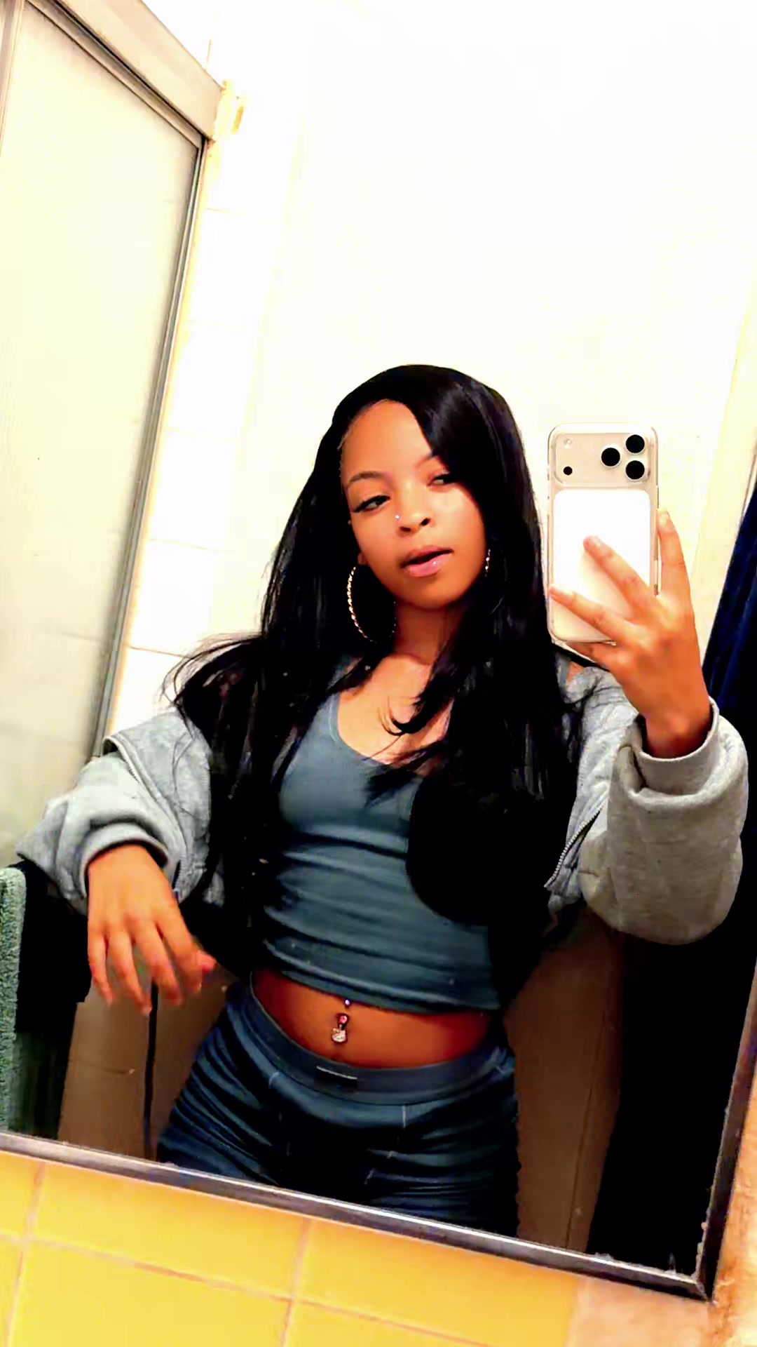 @thaonlyygirlyy