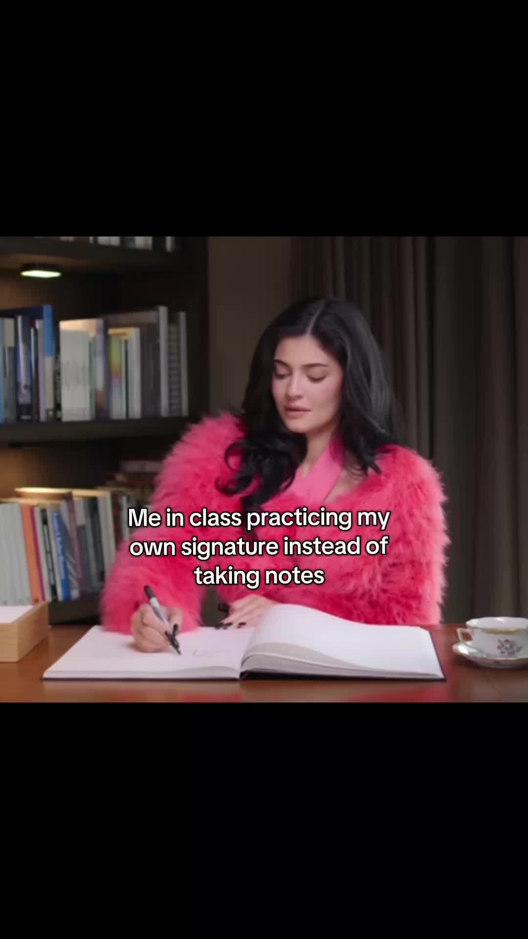 @Bella