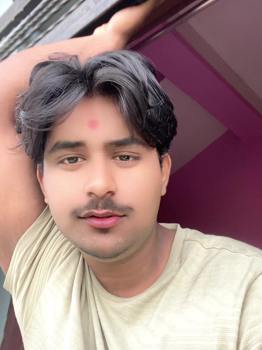 @Sahul 🫰🥀
