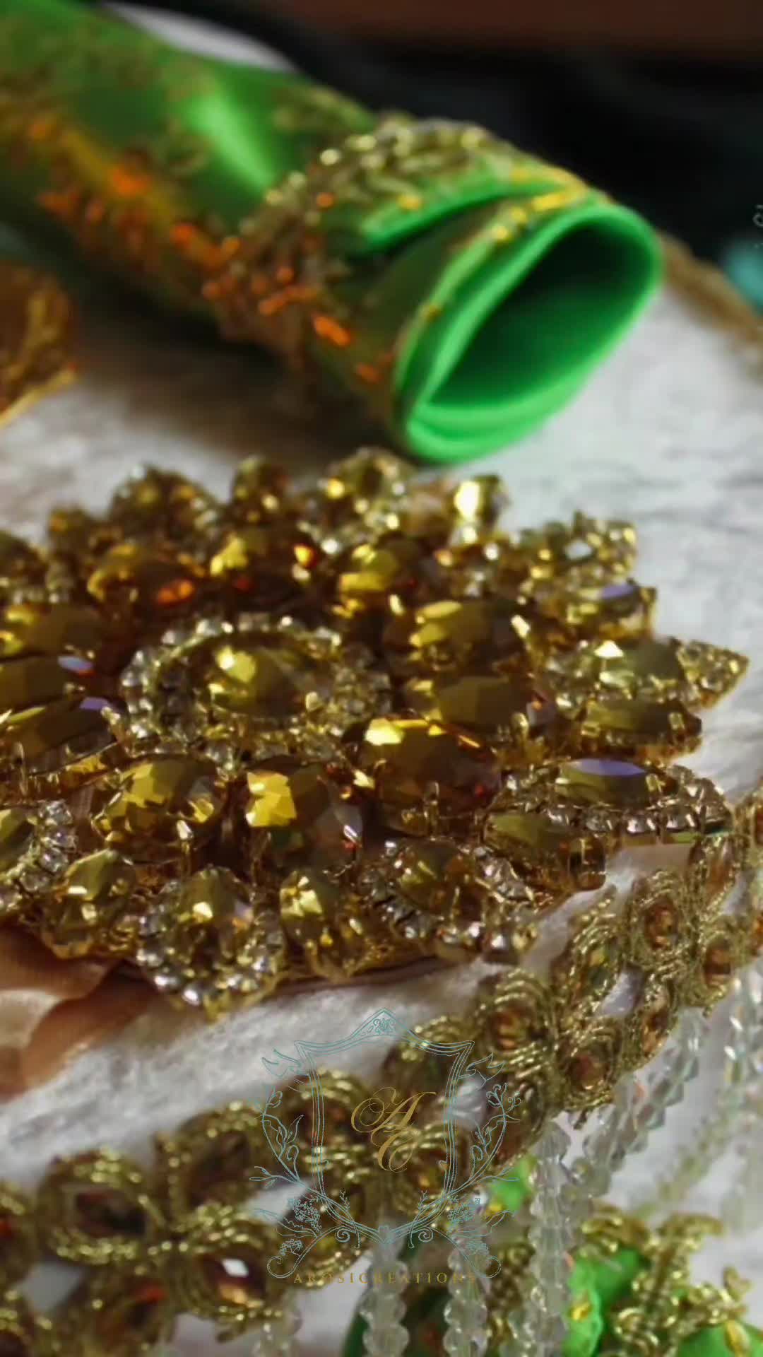 @ArosiCreations