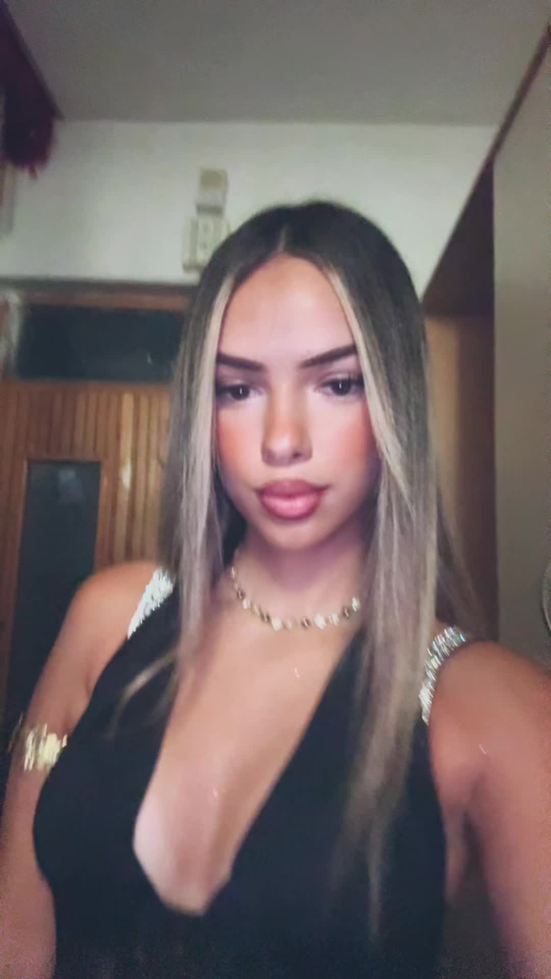 @S🇲🇰