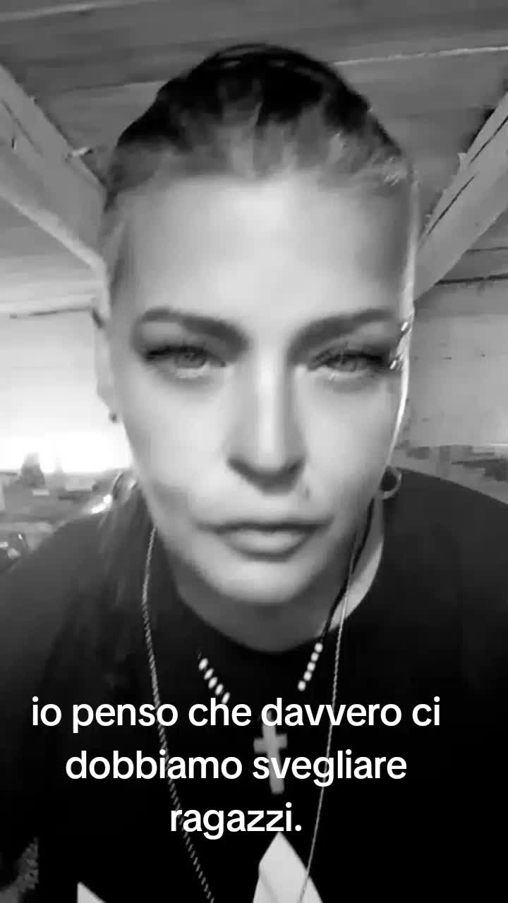 @il karma vi fissa.. 😈🔥