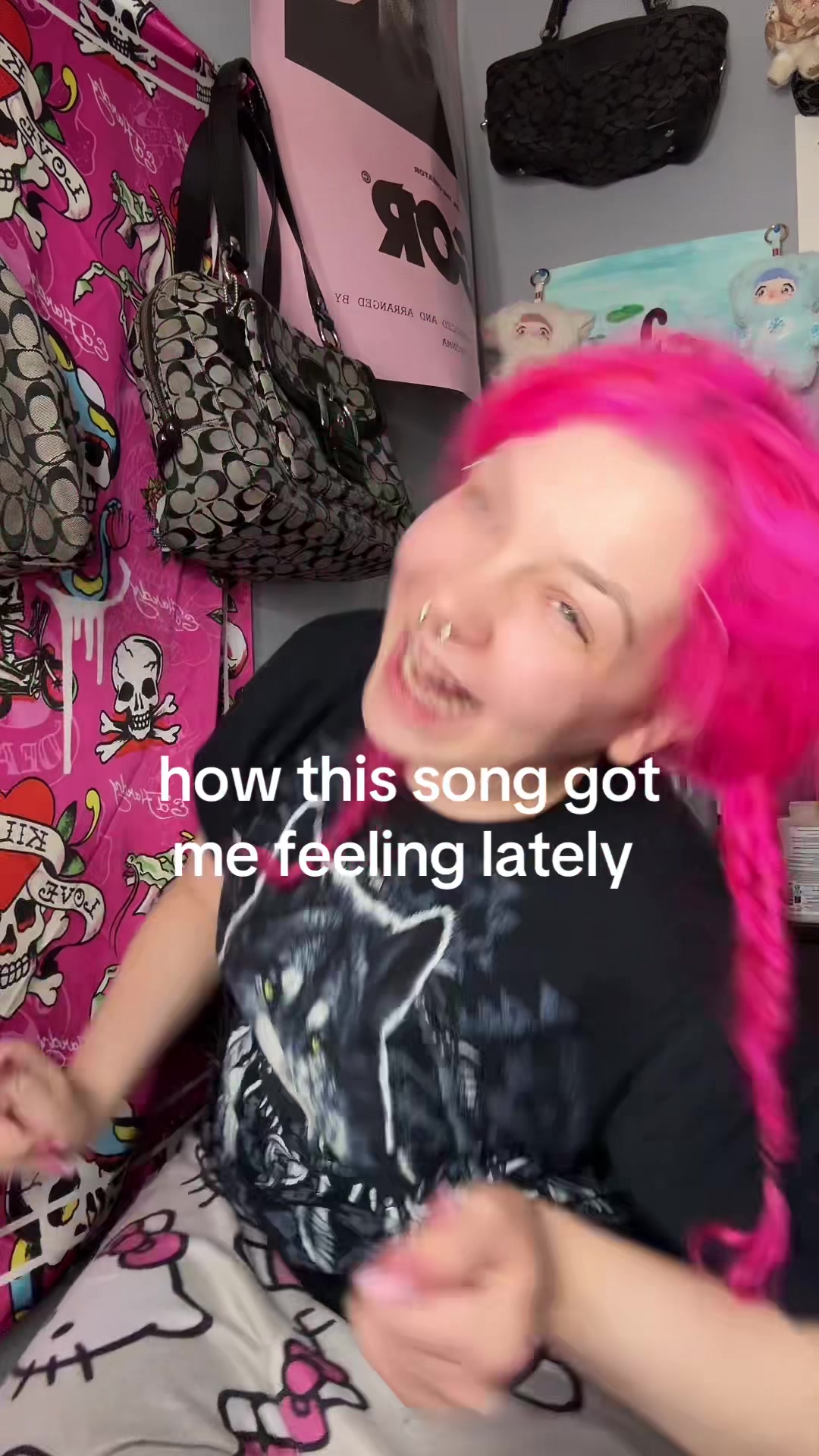@mshellolitty