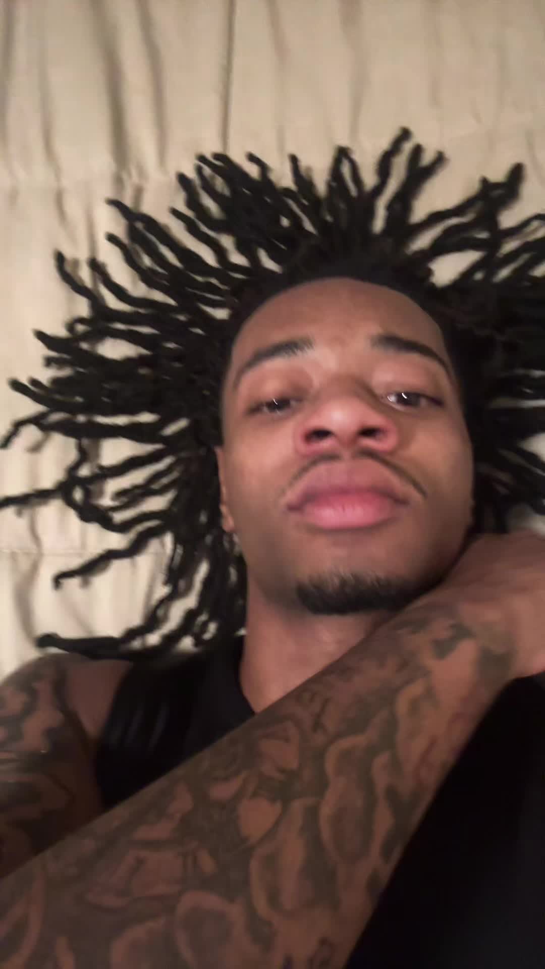 @Tj