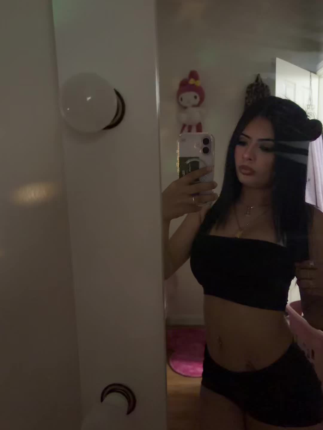 @Anaiii