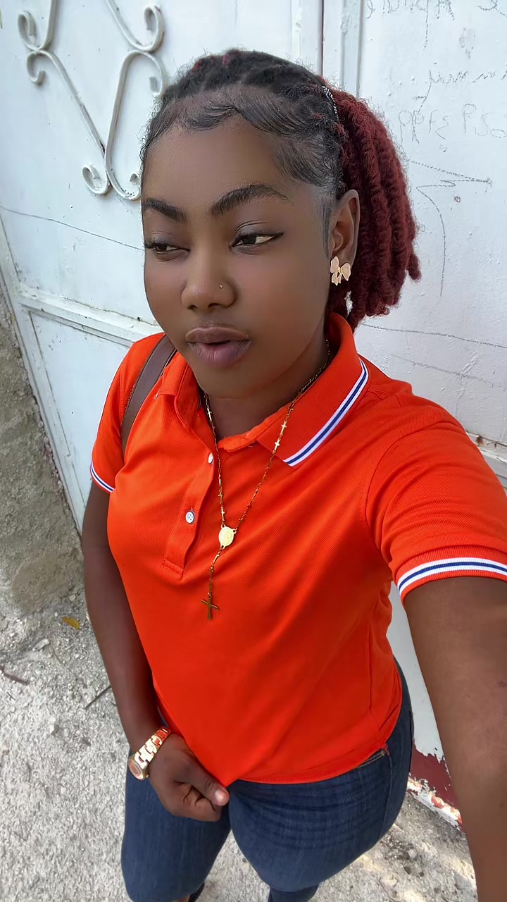@Labellenana010