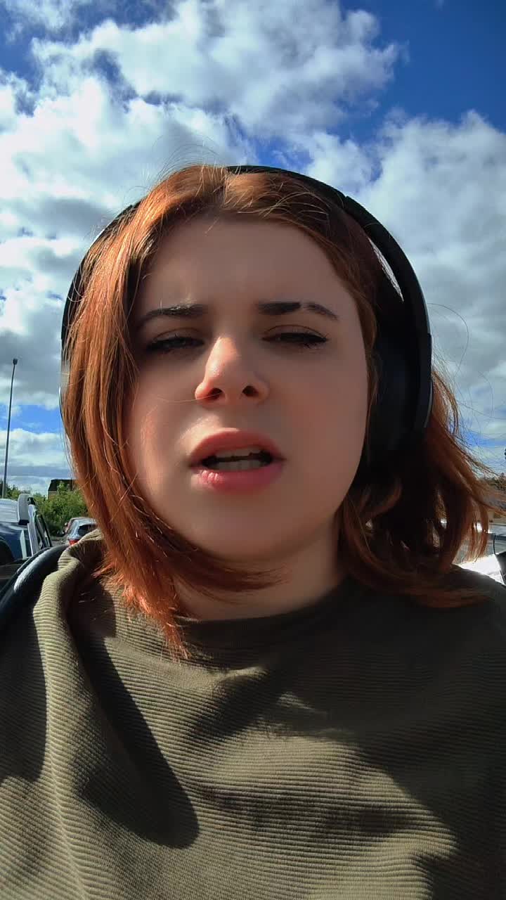@liomlz