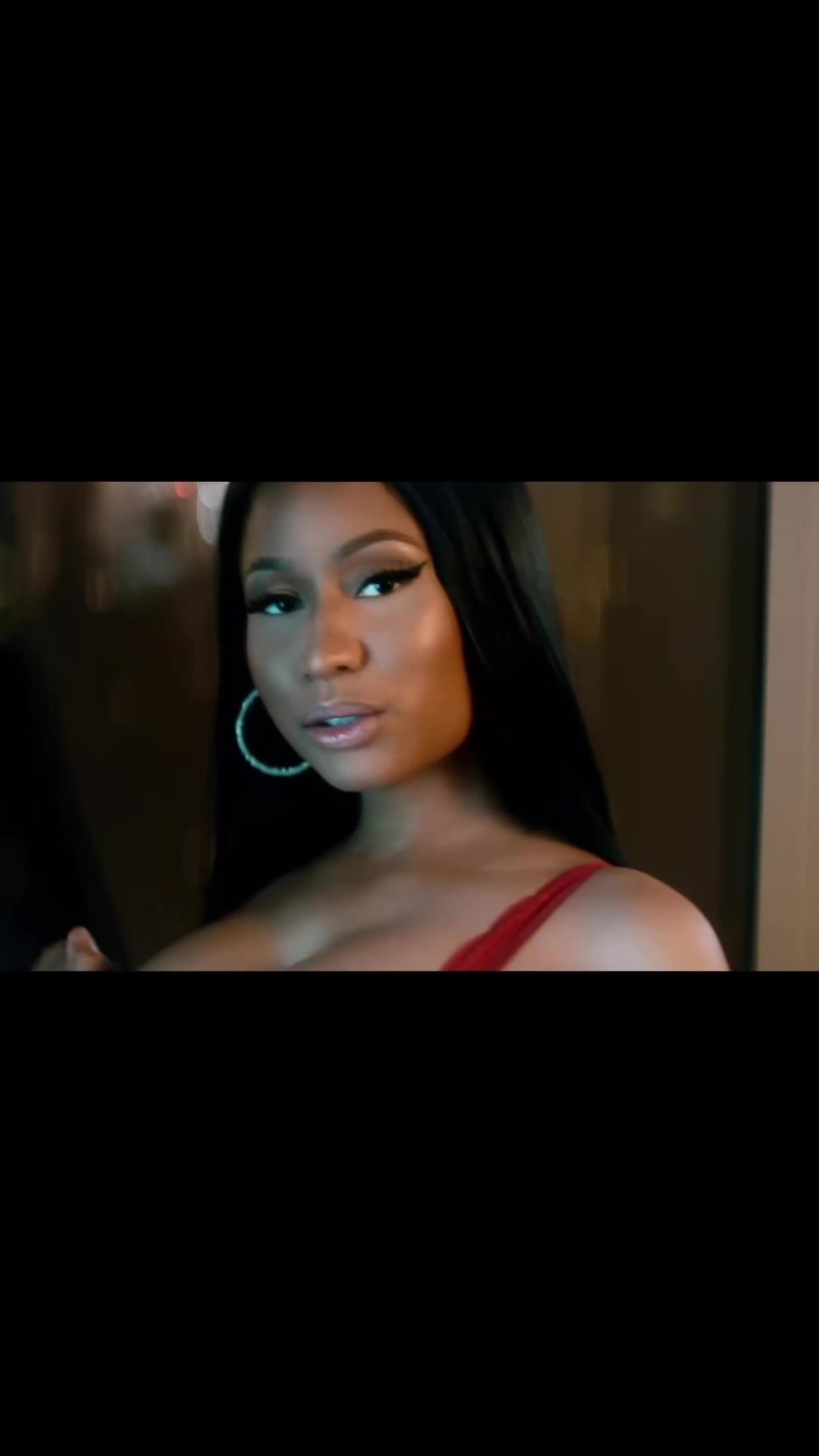 @BARBZ FENDI