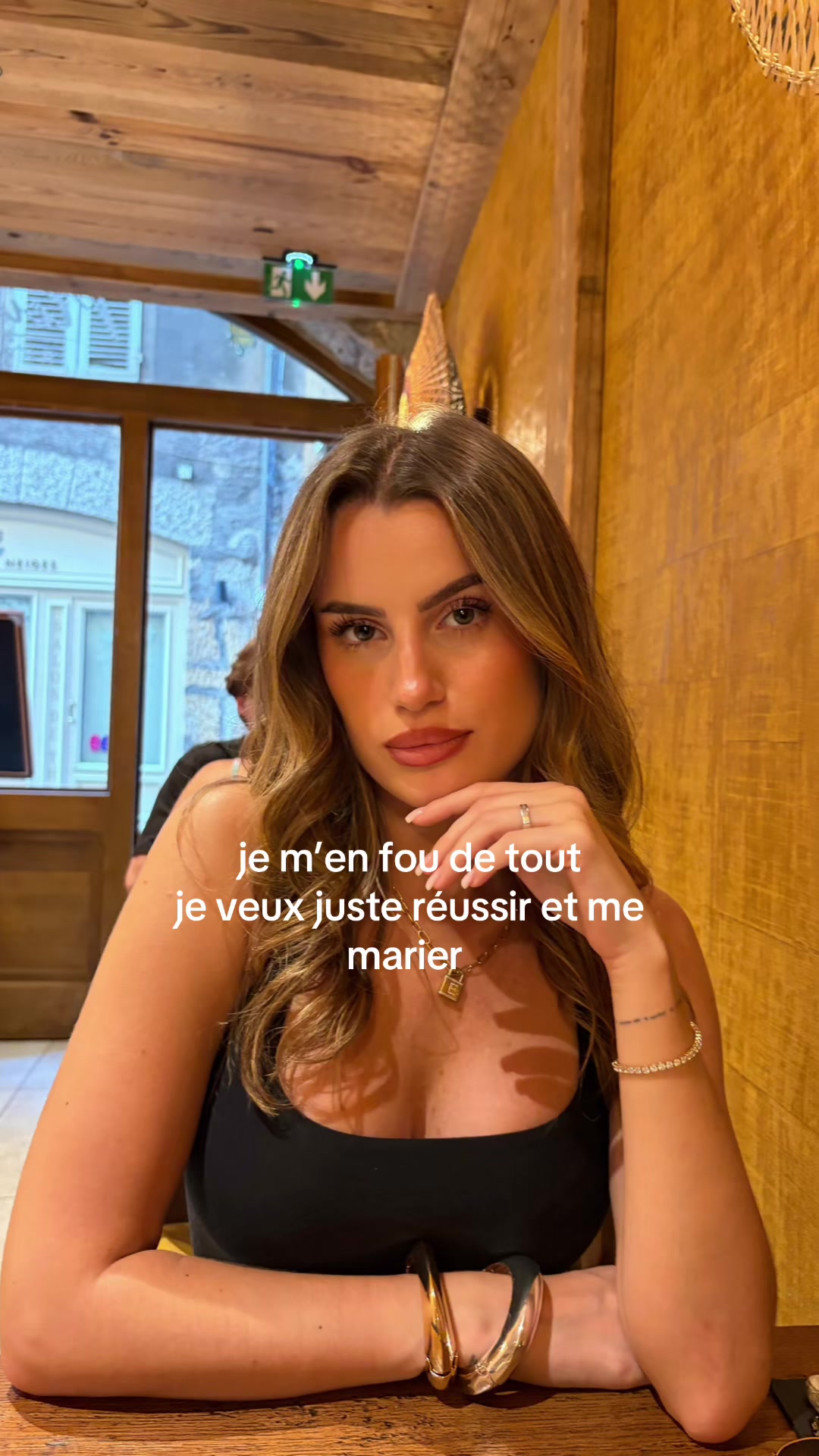 @E M M A 🍒