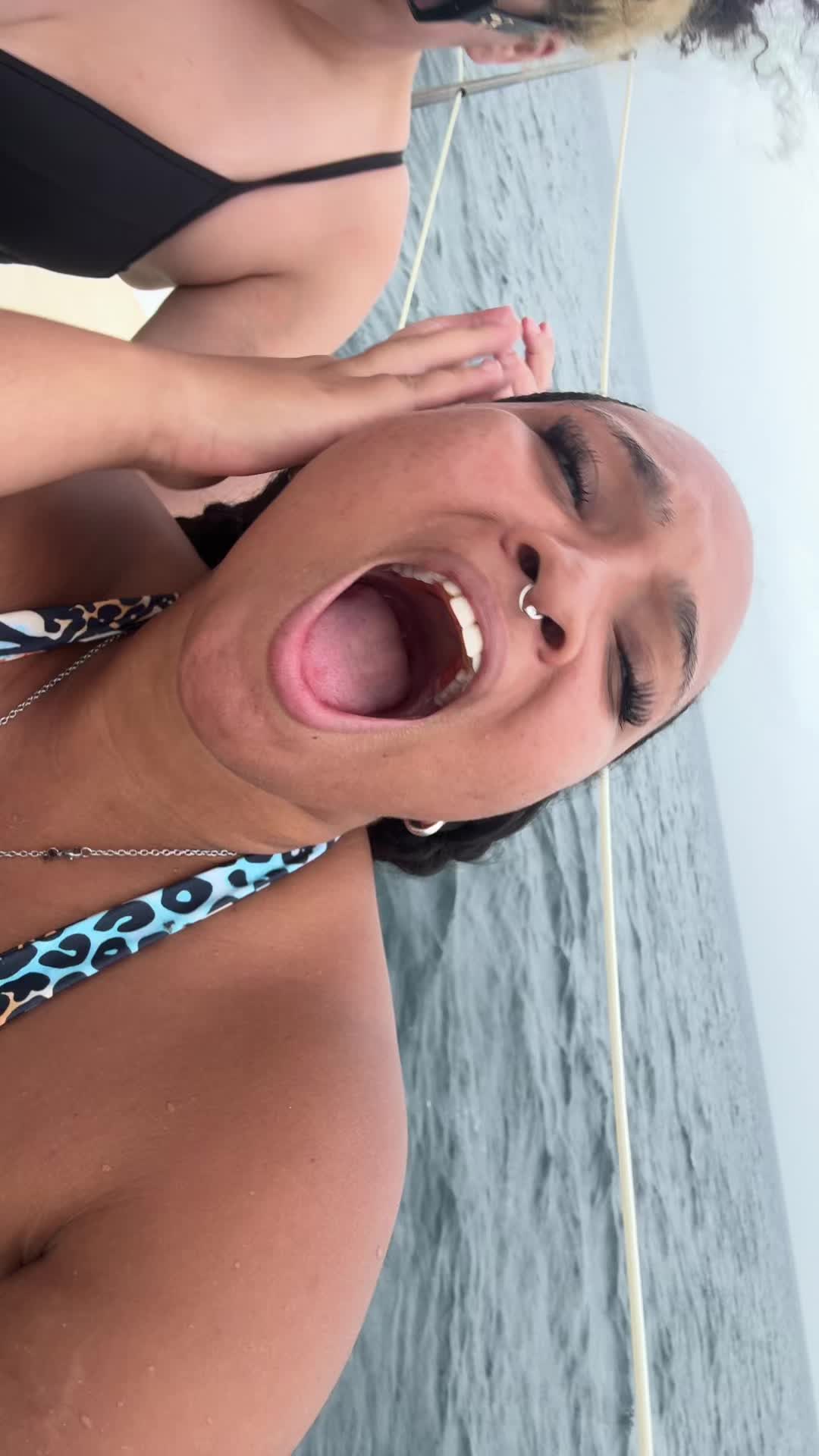 @Klarkeee