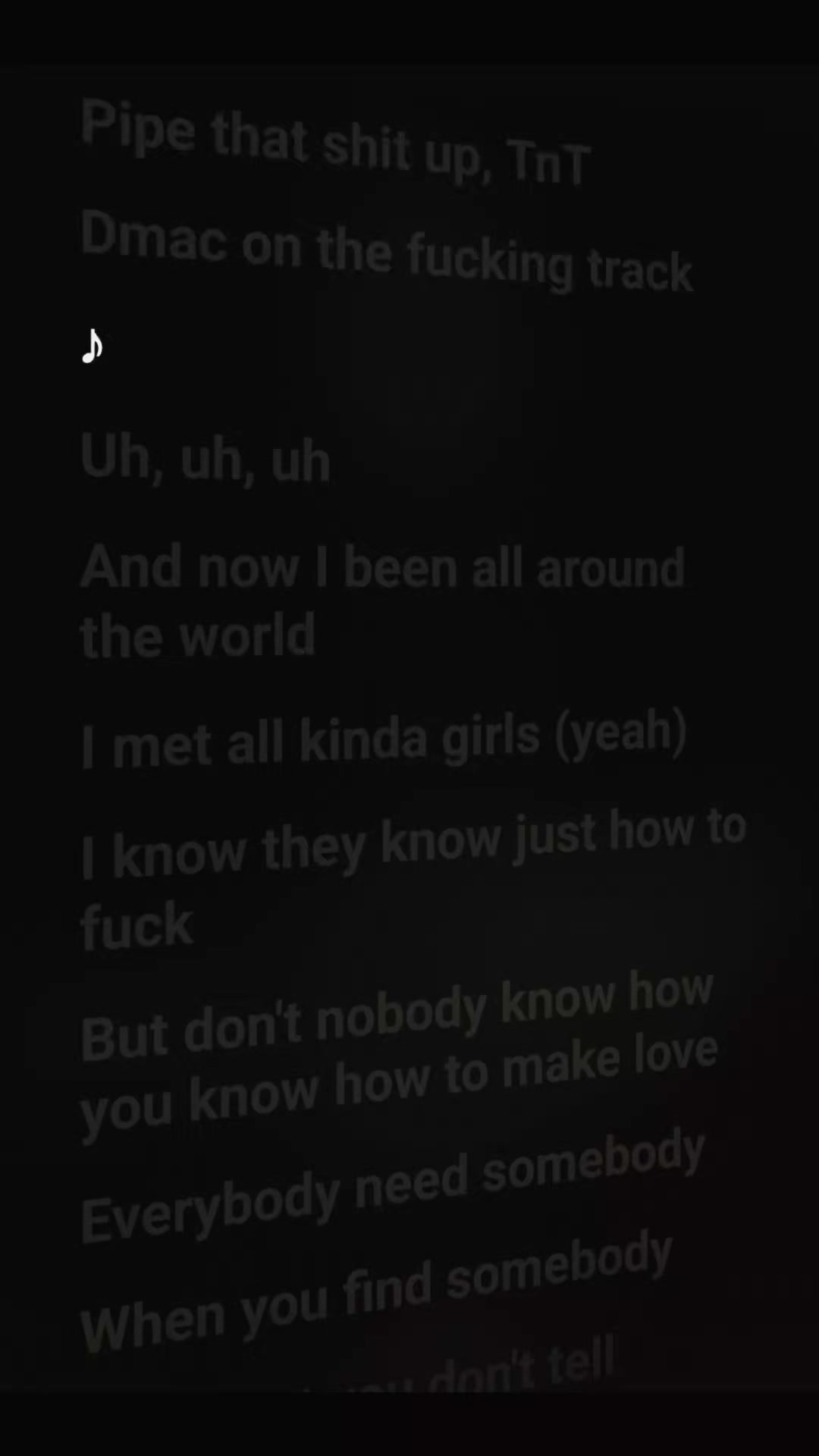 @🎧