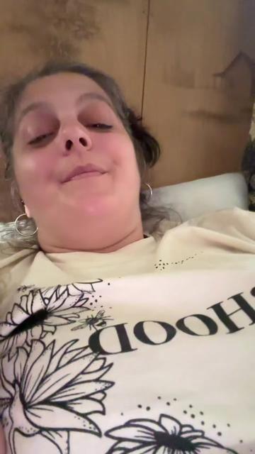 @_DanDeLioness